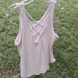 Tank top with cross cross straps
